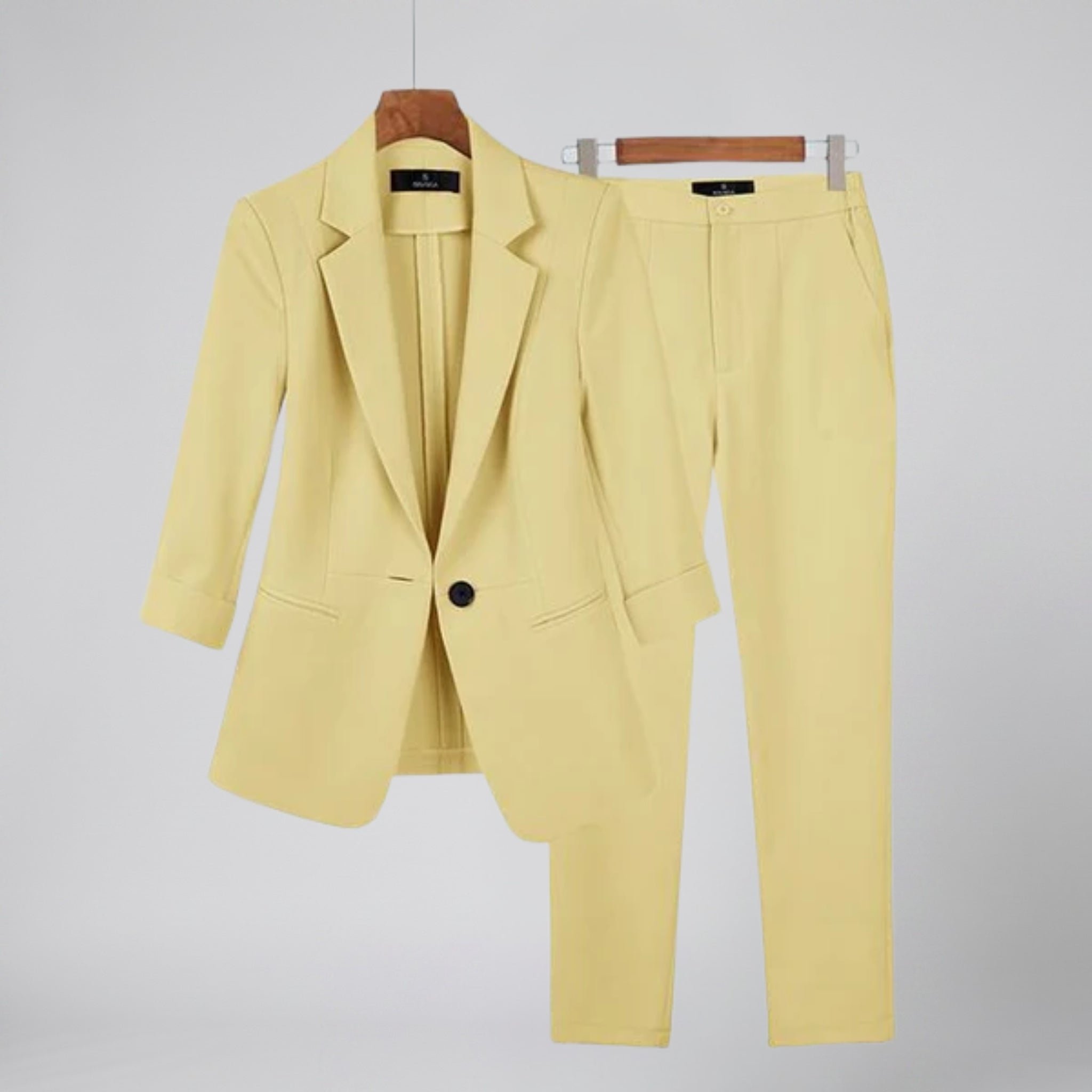 Olamil - Women’s Tailored Lilac Blazer and Pants Set
