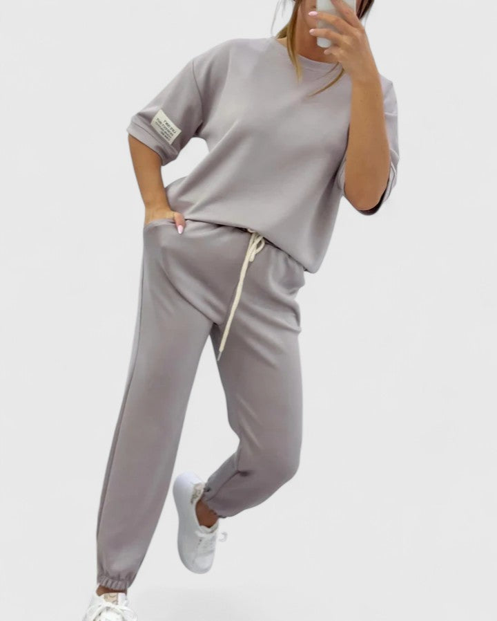 Gloria | Women’s Comfortable Set with Half-Moon Sleeve Top