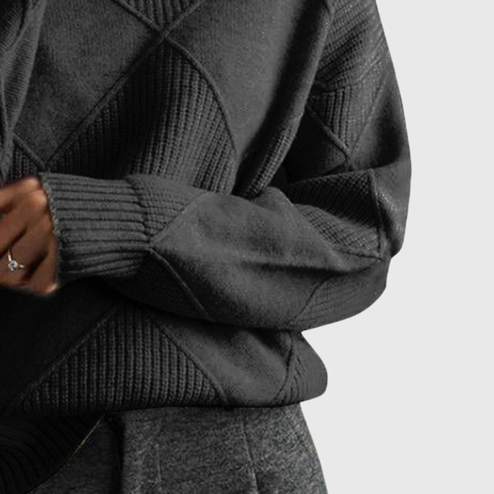 Women’s Geometric Pattern Turtleneck Sweater with Warmth