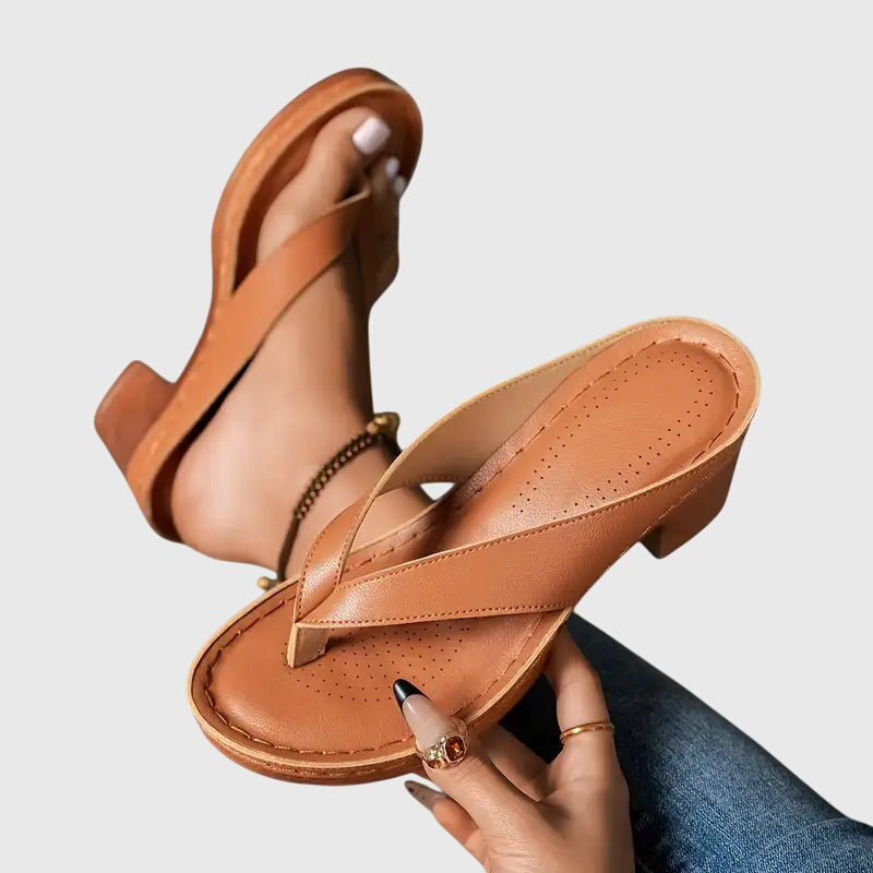 Women’s Sandals with Arch Support