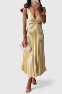 Karen | Women’s Elegant Sleeveless Dress with Figure-Flattering Fit
