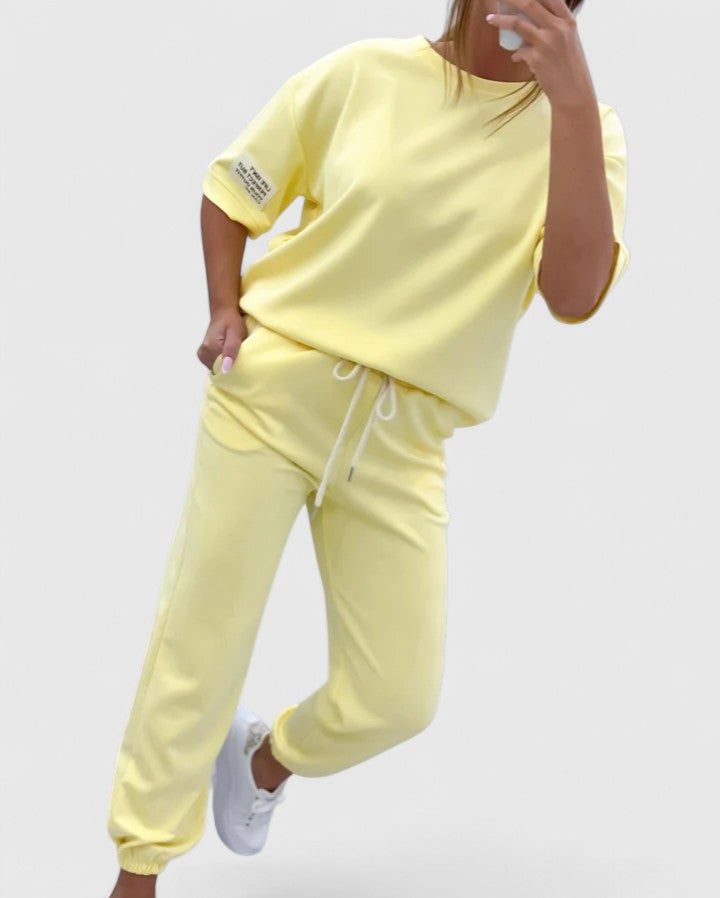 Gloria | Women’s Comfortable Set with Half-Moon Sleeve Top