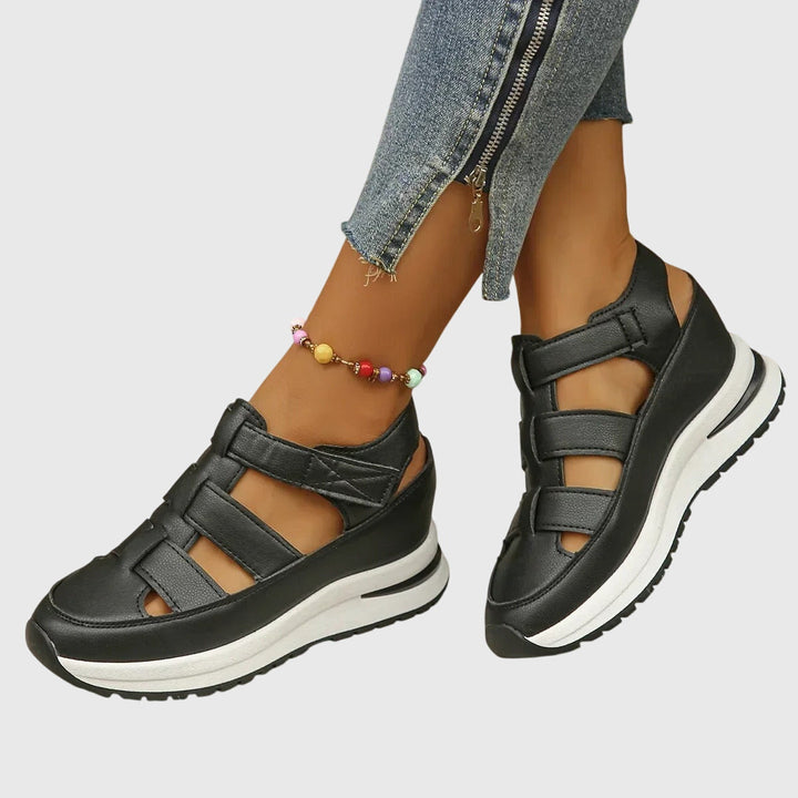 Women’s Orthopedic Sandals with Adjustable Straps