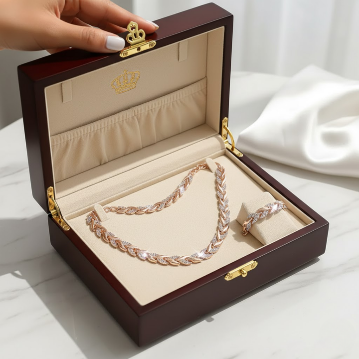 Women’s Fish Tail Set with Clasp
