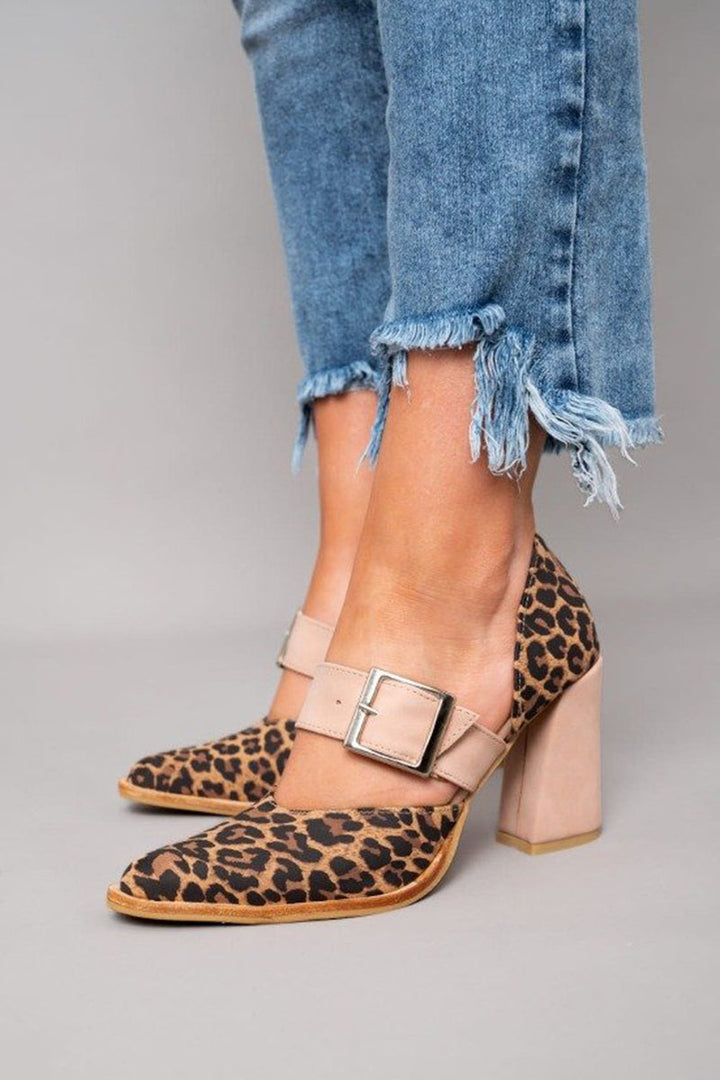 Women’s Elegant Heels with Pointed Toe