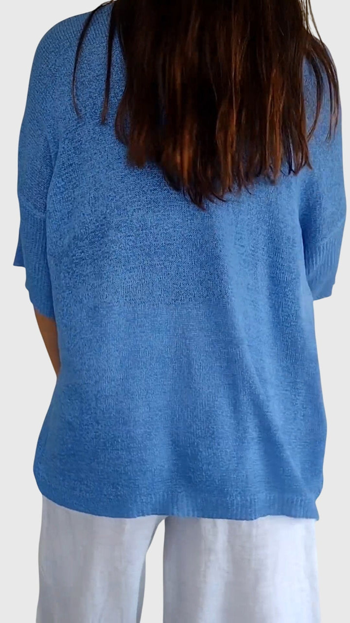 Women’s Elegant V-Neck Top with Soft Knit