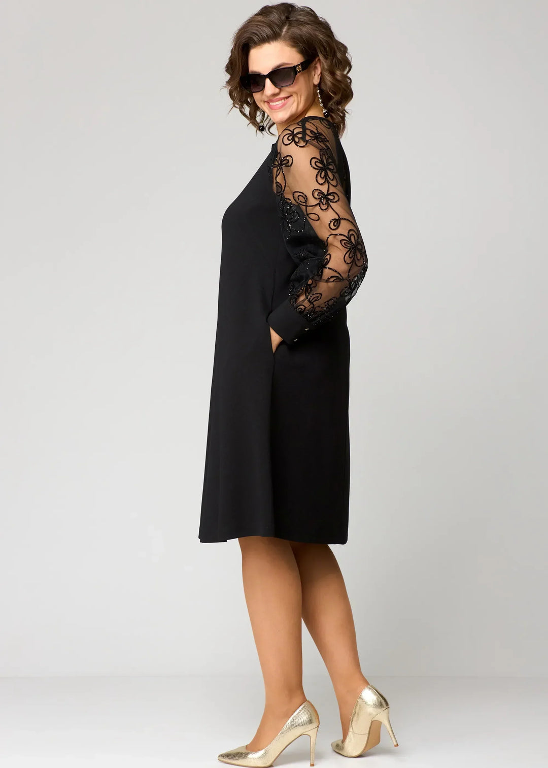 Women’s Elegant Dress with Embroidered Sleeves