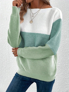 Elisabet | Women’s Three Color Sweater with Patchwork Pattern