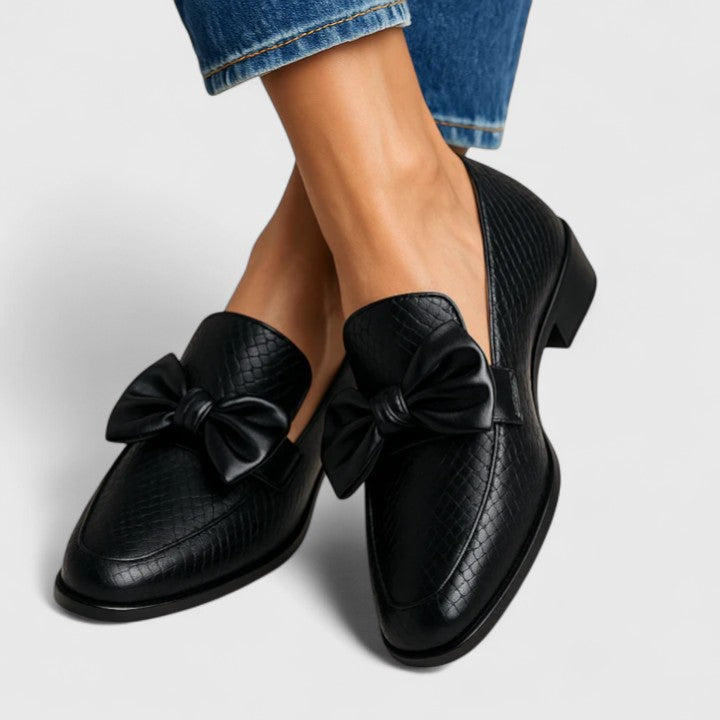 Vaenyss | Women’s Luxe Comfort Loafers with Oversized Bow