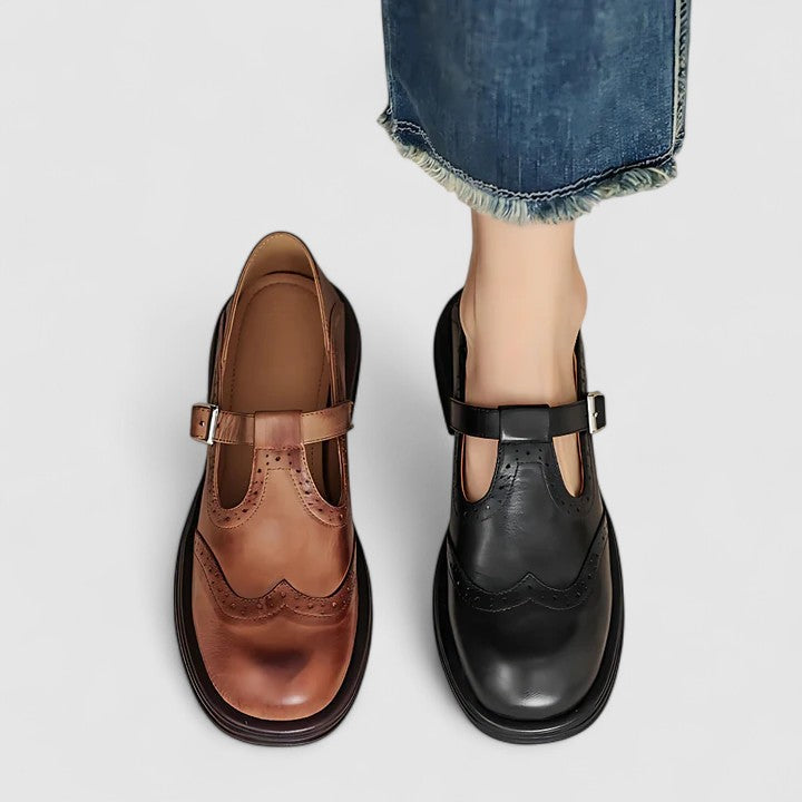 Women’s Shoes with Orthopedic Insole