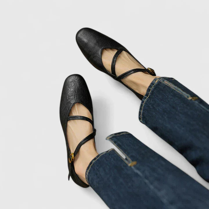 Kymberly | Women’s Orthopedic Flat Shoes with Adjustable Straps