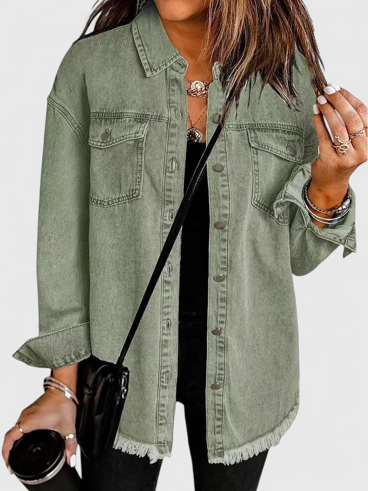 Women’s Comfortable Jacket with Deep Pockets