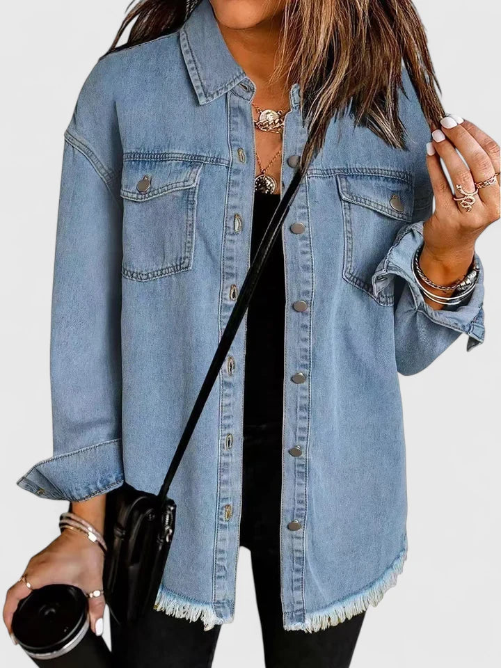 Women’s Comfortable Jacket with Deep Pockets