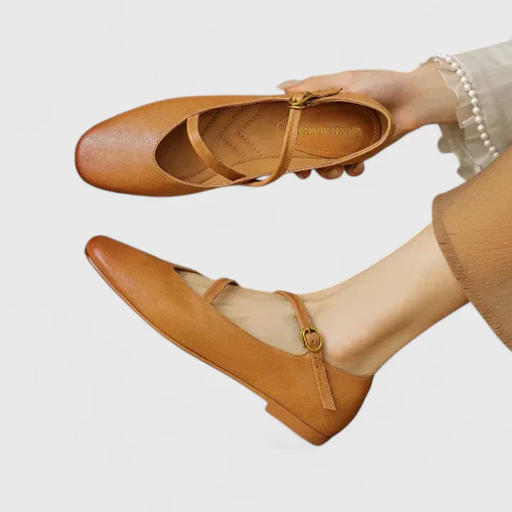 Kymberly | Women’s Orthopedic Flat Shoes with Adjustable Straps