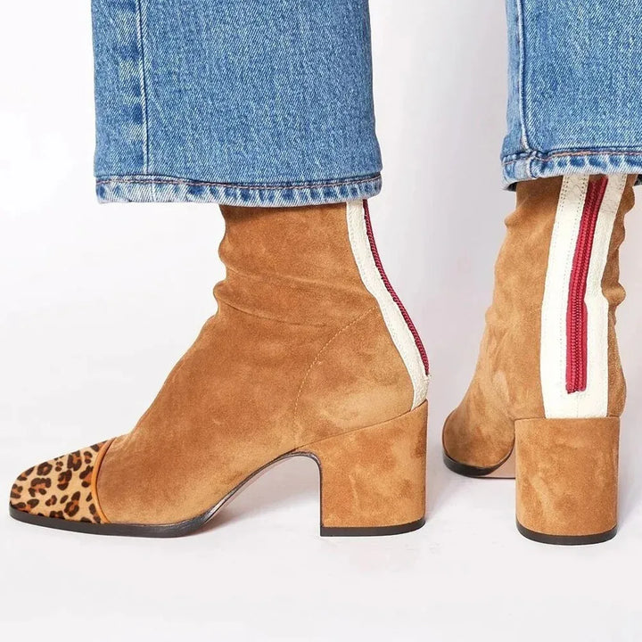 Women’s Elegant Boots with Back Zip