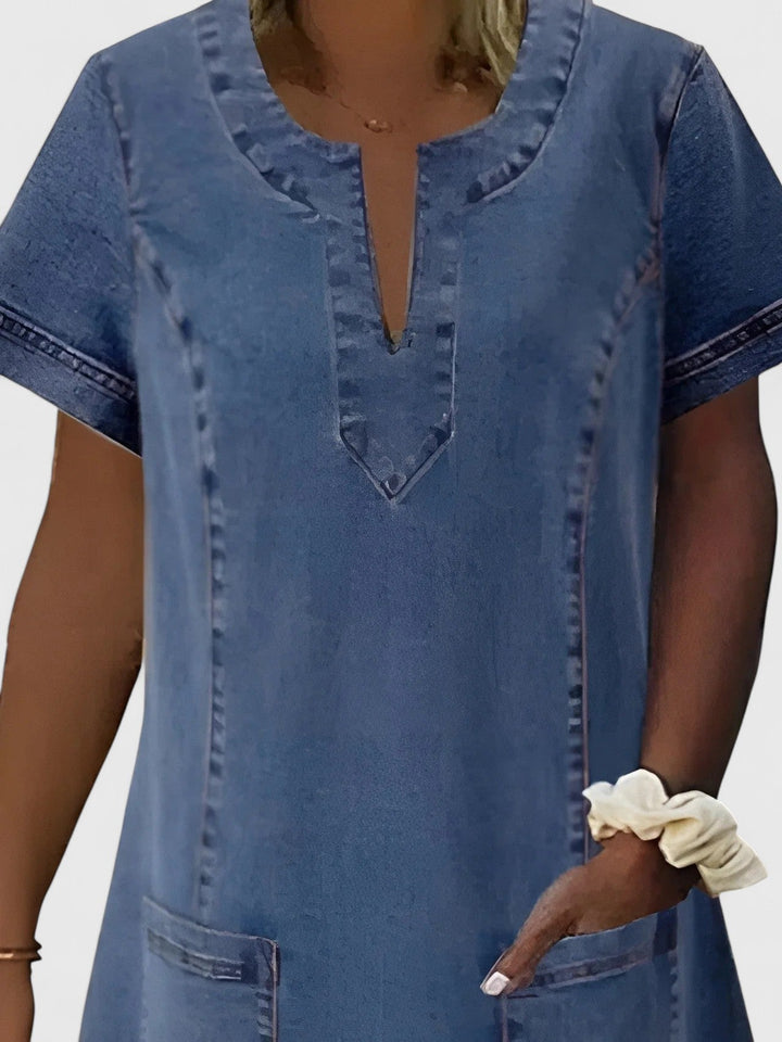Women’s Elegant Dress with Front Pockets