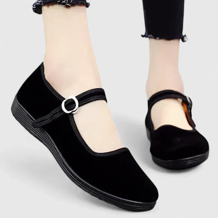 Women’s Roselyn Orthopedic Shoes with Arch Support