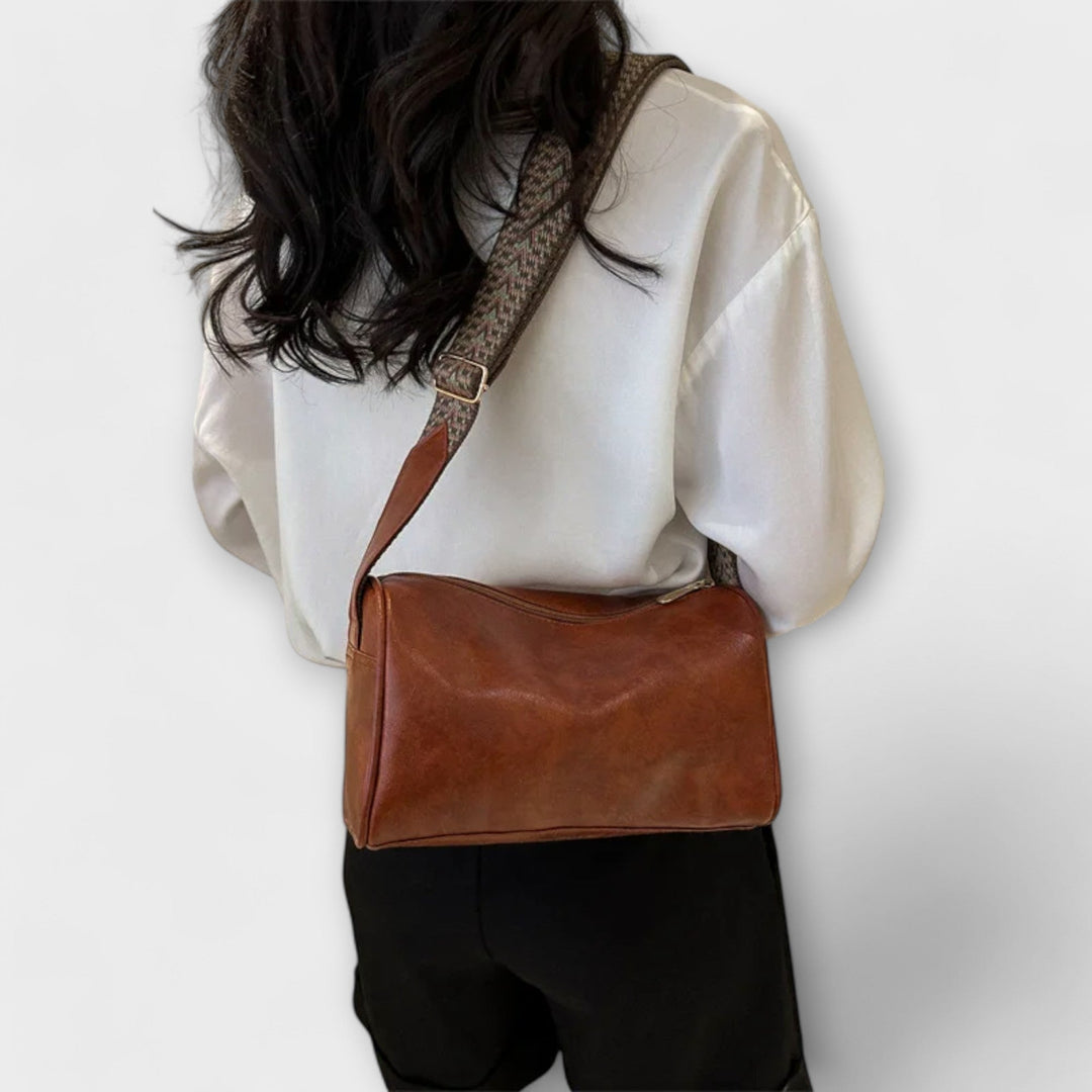 Women’s Vintage Crossbody Bag with Zipper
