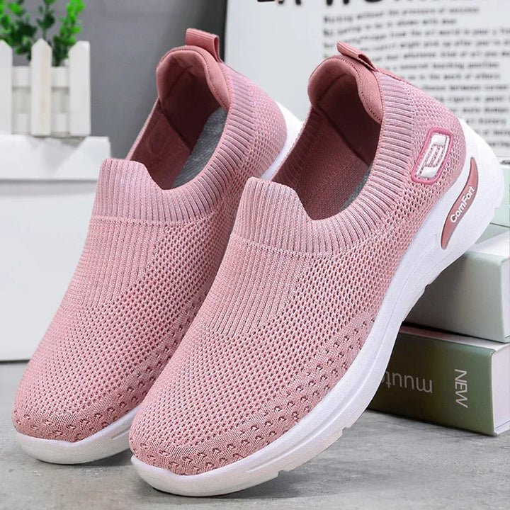 Women’s Everyday Ease Sneakers with Orthopedic Comfort