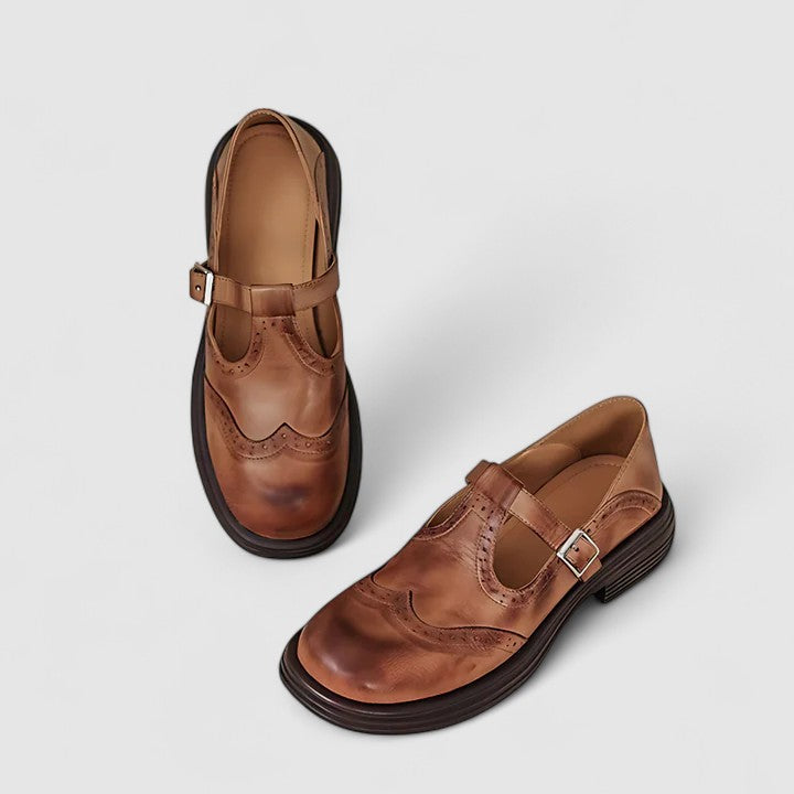 Women’s Shoes with Orthopedic Insole