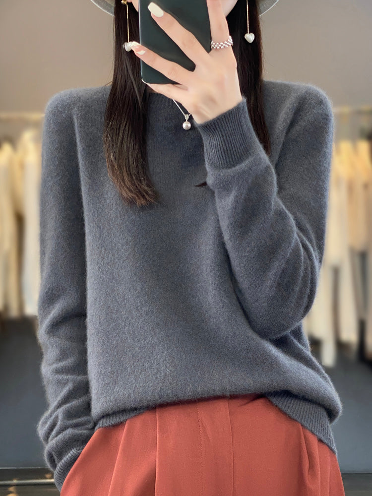 Women’s Comfortable Sweater with Relaxed Fit