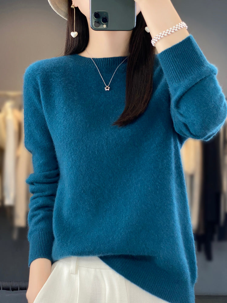 Women’s Comfortable Sweater with Relaxed Fit