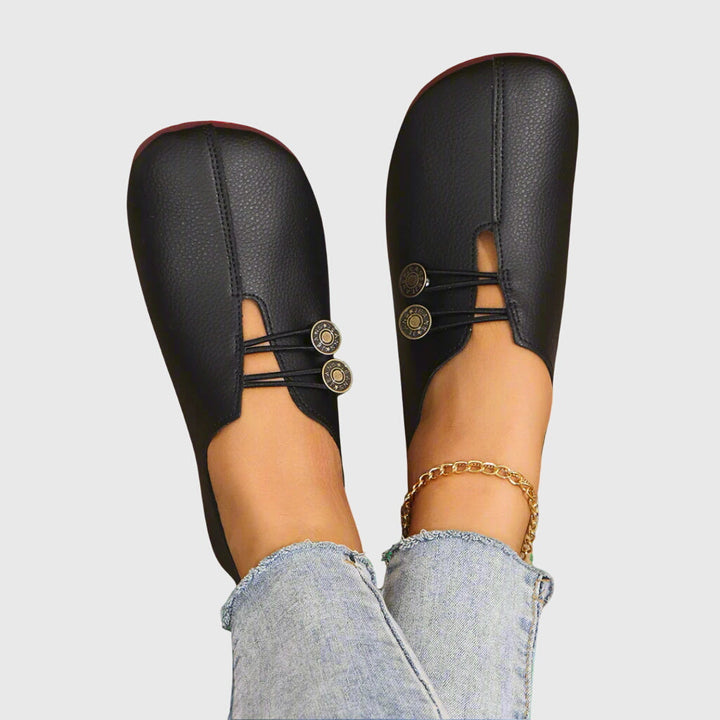 Women’s Daily Comfort Slip-Ons - Comfortable Distressed Round Toe Flats