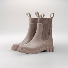 Women’s Elegant Boots with Waterproof protection