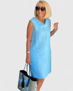 Women’s Elegant Dress with Rounded Neckline