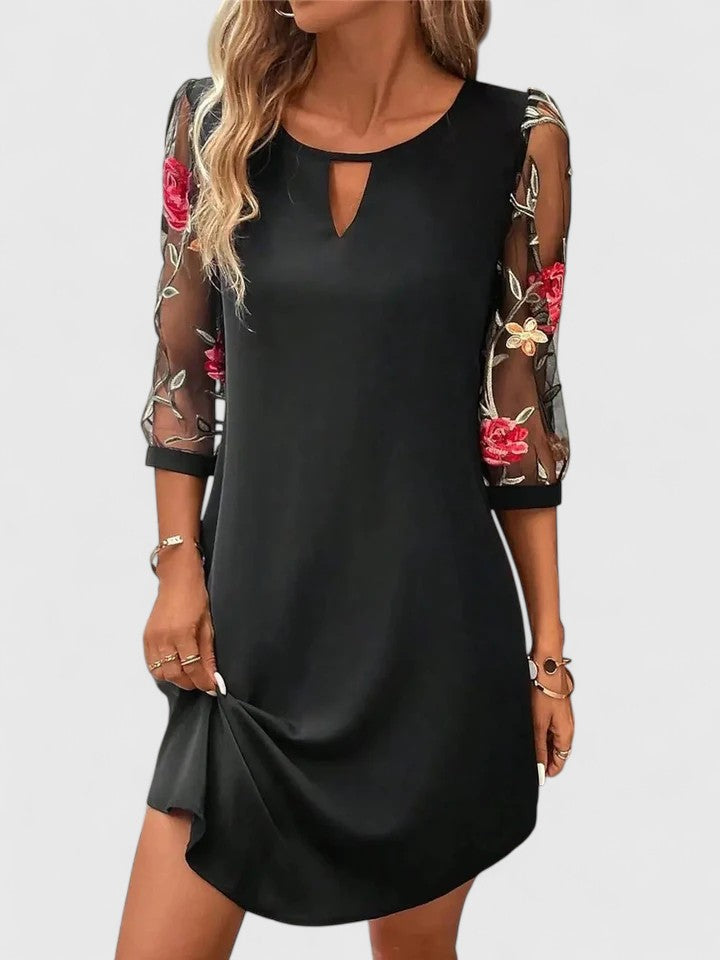 Women’s Elegant Summer Dress - Keyhole Neckline