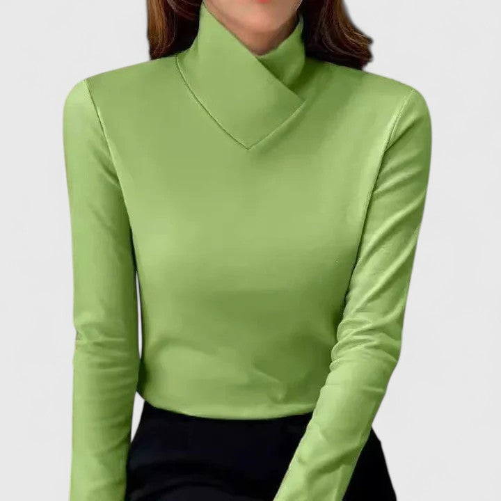 Women’s Elegant Turtleneck Top with Refined Neckline