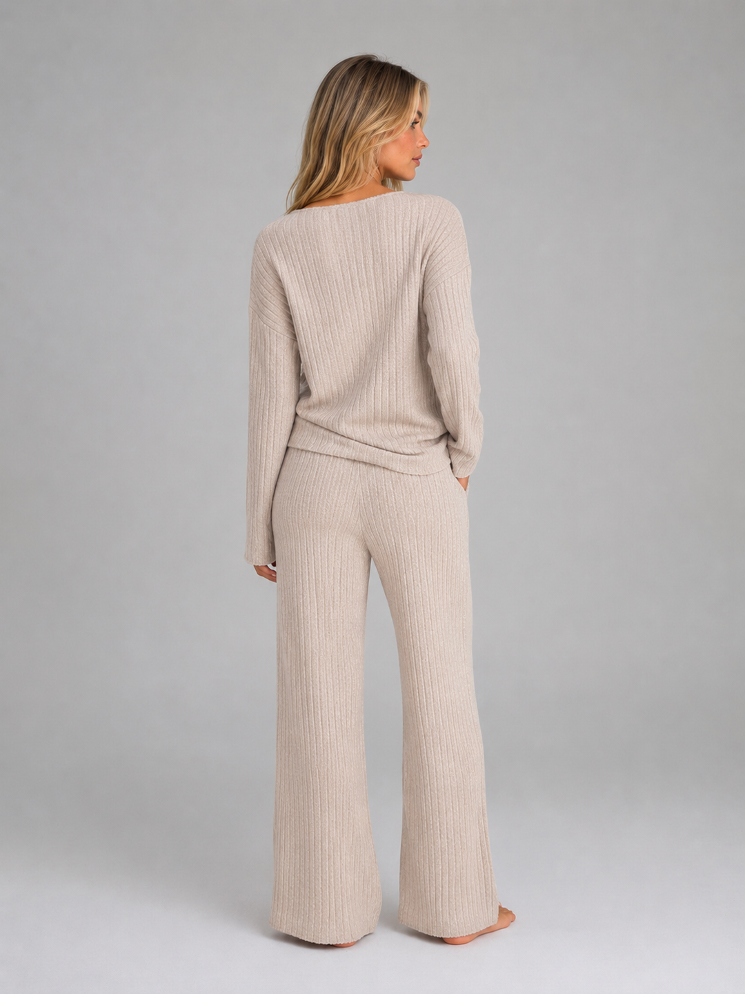 Women’s Ribbed Lounge Set with V-Neck Jumper