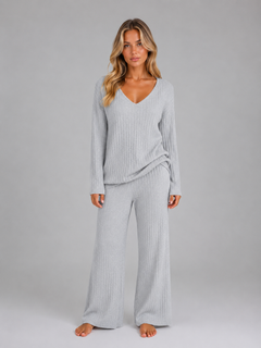 Women’s Ribbed Lounge Set with V-Neck Jumper