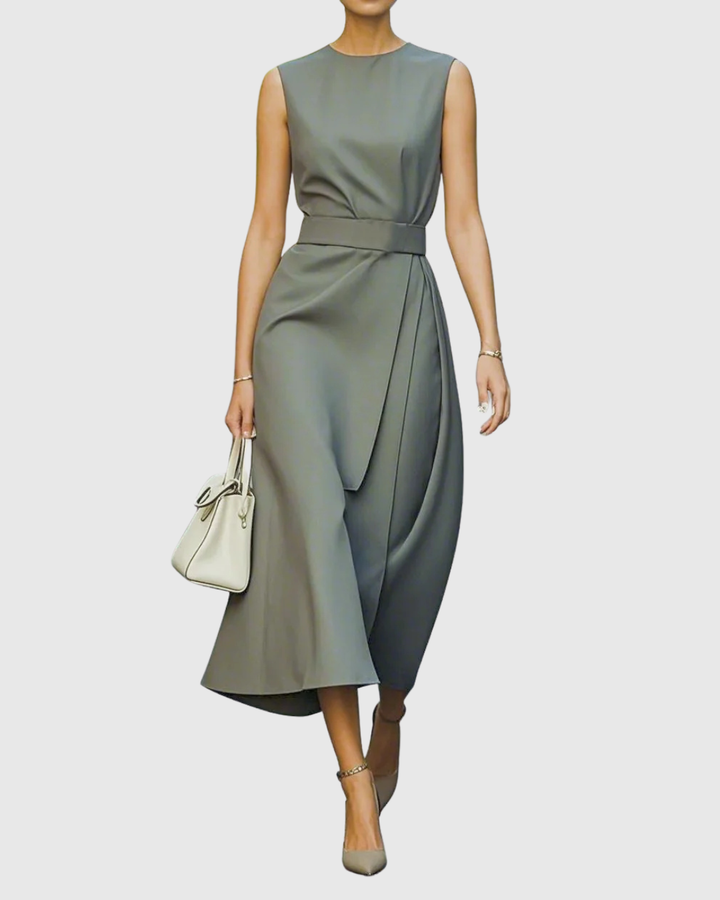 Women’s Round Neck Belted Dress
