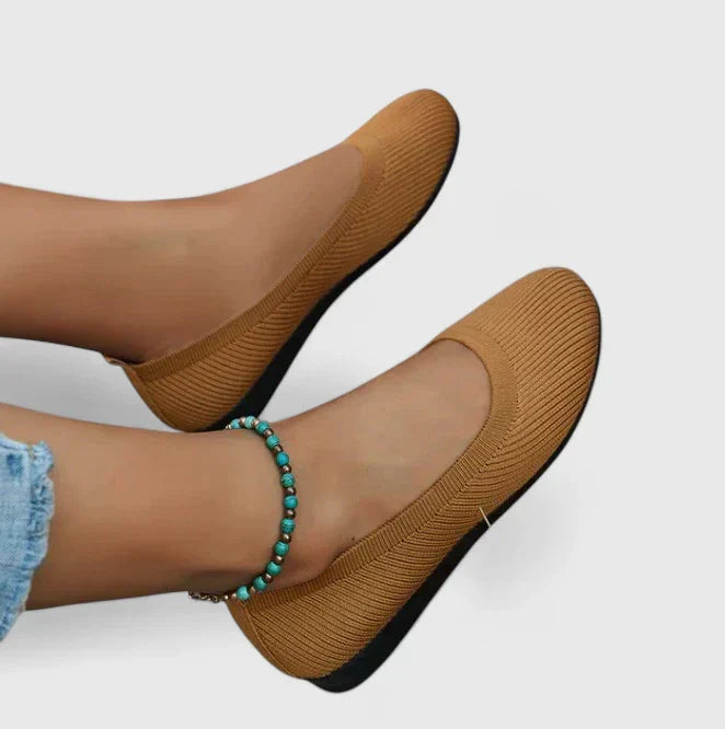 Women’s Slip-on Shoes - Lightweight Comfortable fit