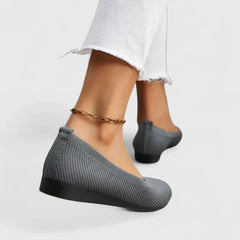 Women’s Slip-on Shoes - Lightweight Comfortable fit