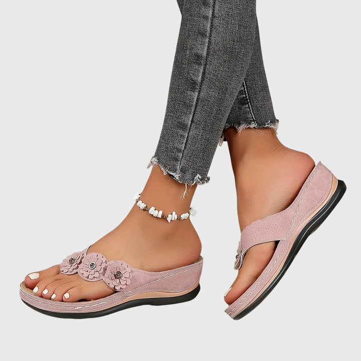 Women's Wedge Flip Flops – Comfy Platform Thong Sandals with Flower Accents