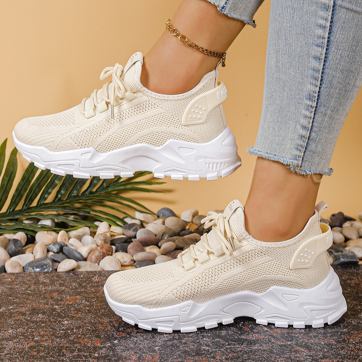 Women’s Wide Toe Box Sneakers