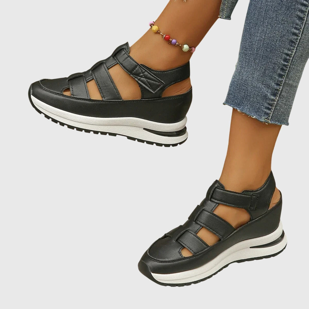 Women’s Orthopedic Sandals with Adjustable Straps