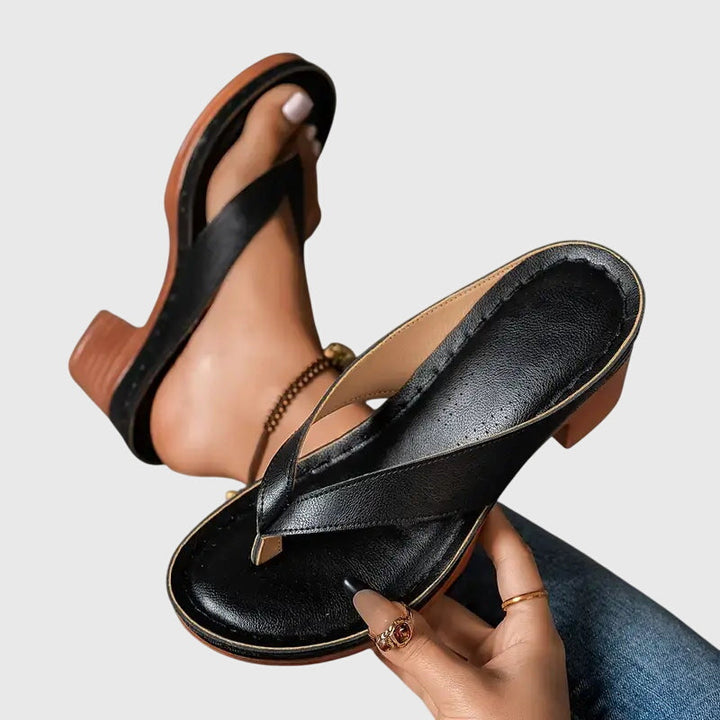 Women’s Sandals with Arch Support