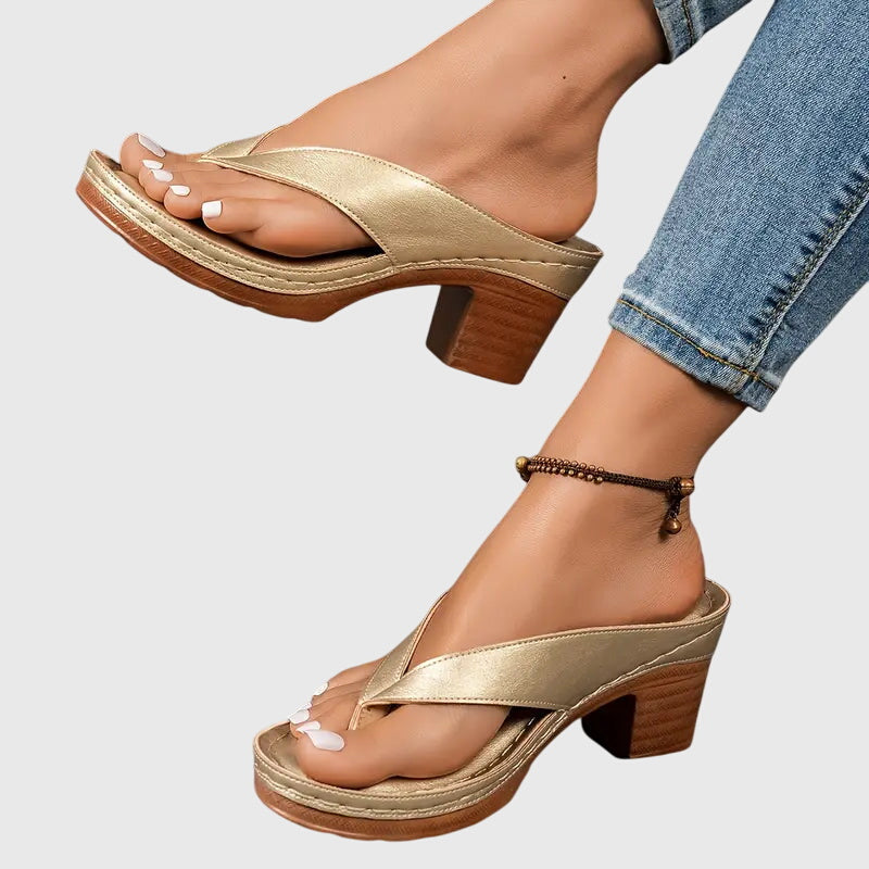 Women’s Sandals with Arch Support