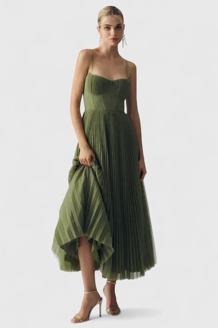 Women’s Elegant Dress with Open Back