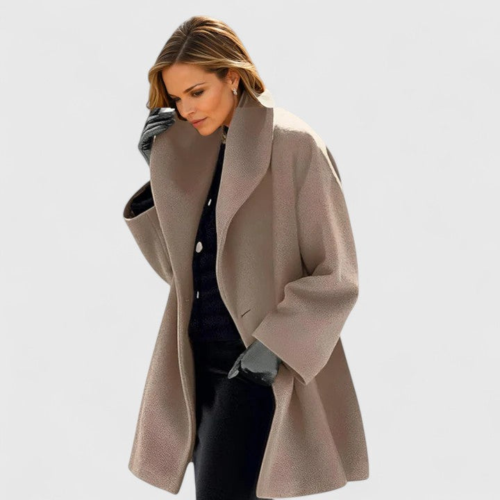 Women’s Elegant Coat with Windproof Warmth