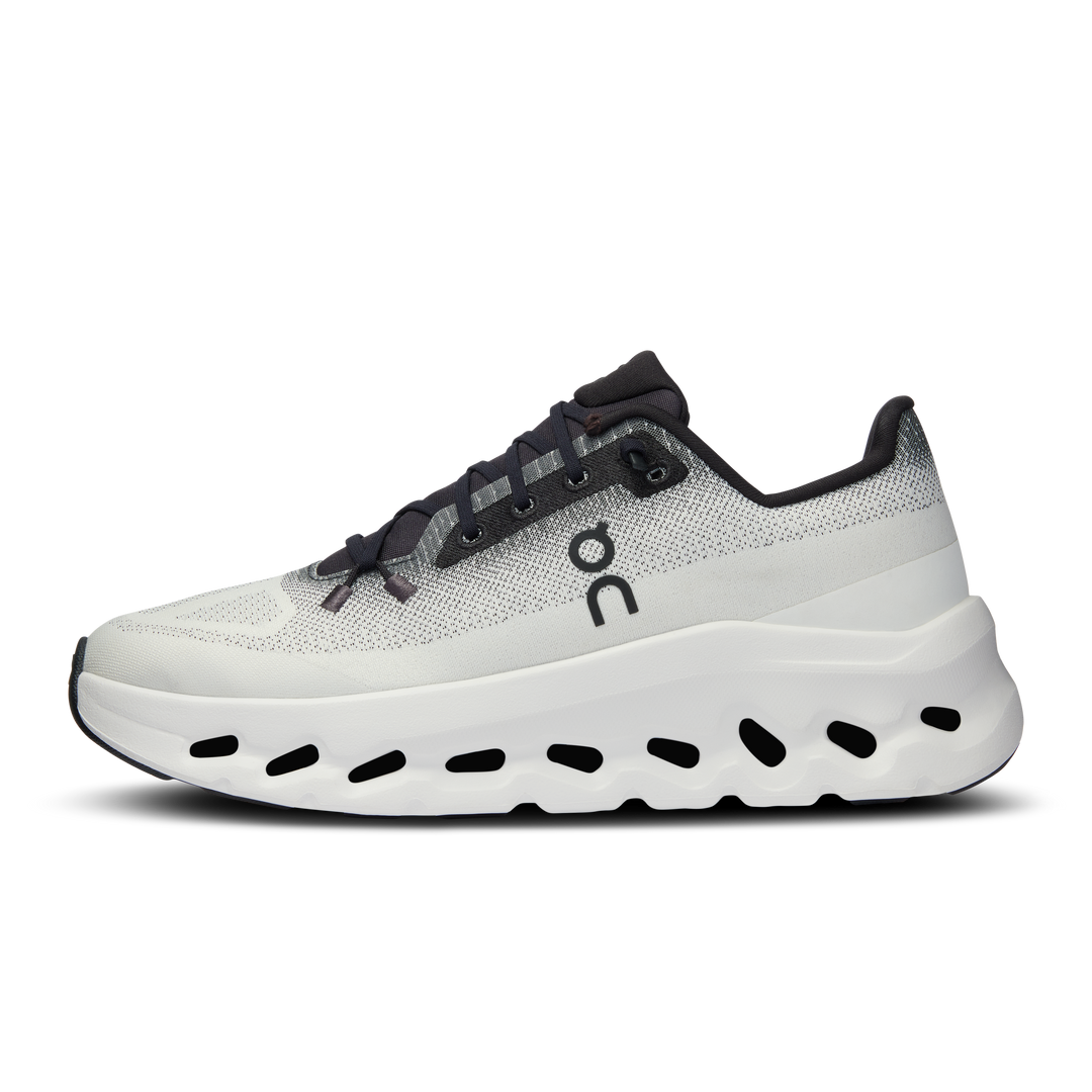 On Cloudtilt - Black | Ivory