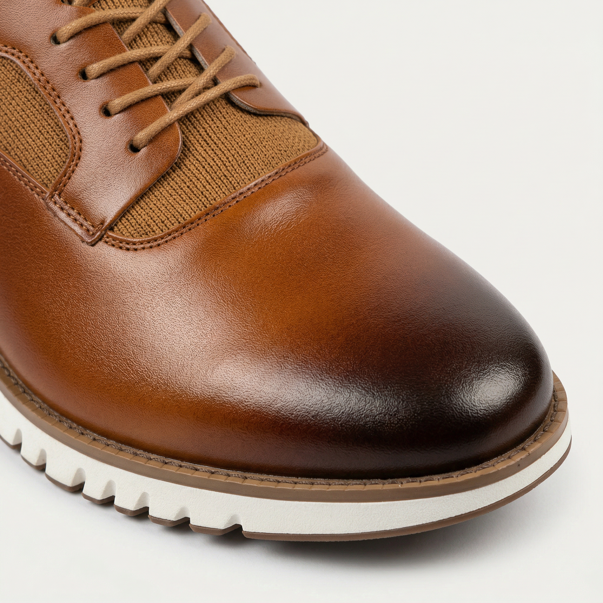 Olamil - Men’s Burnished Toe Hybrid Derby Shoes