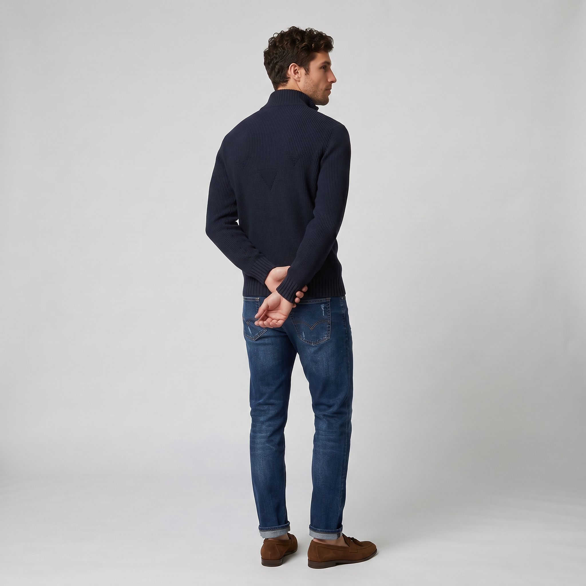 Men’s Slim-Fit Zip-Neck Sweater | Olamil