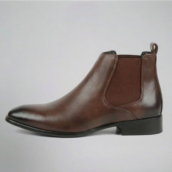 Men’s Suede Chelsea Boots | Olamil
