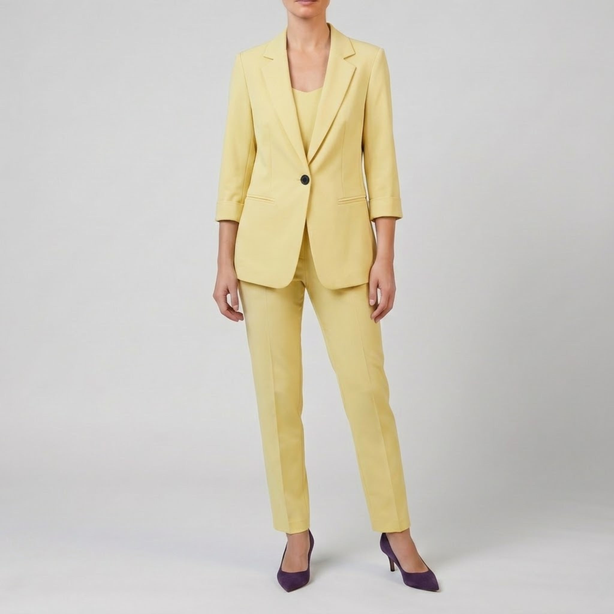 Women’s Tailored Lilac Blazer and Pants Set | Olamil