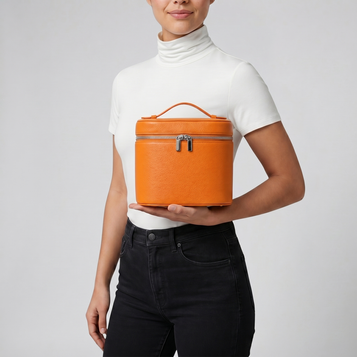 Women’s Leather Vanity Case - Structured Wash Bag | Olamil
