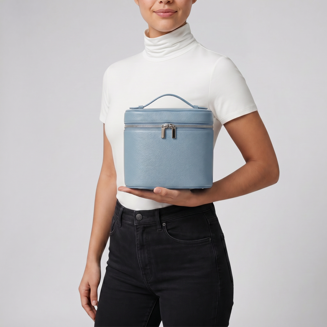 Women’s Leather Vanity Case - Structured Wash Bag | Olamil